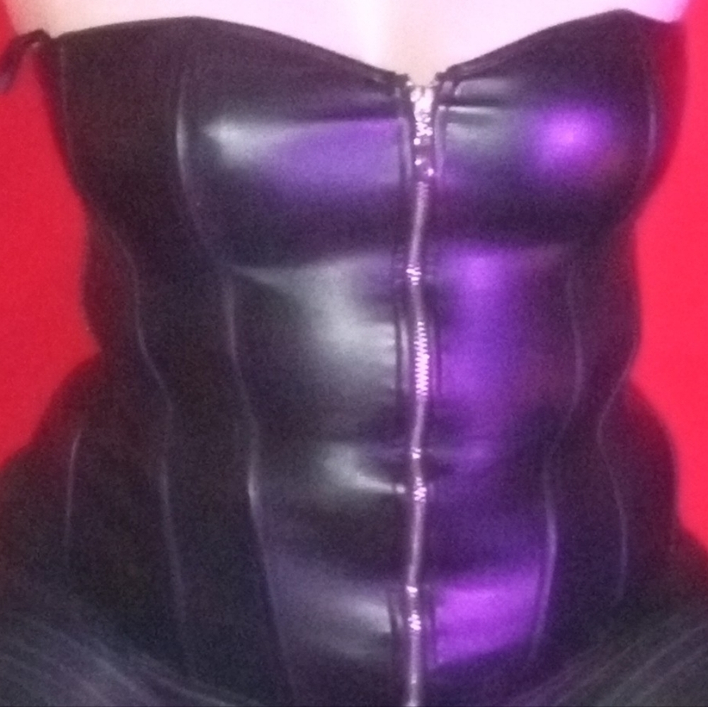 Black Zip Front Corset